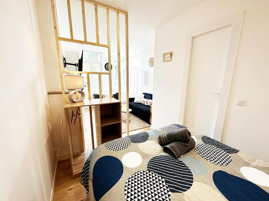 Lerelaisdodileqsl - Cambrai - Hyper Centre - Free Wifi - Ideal Couple & Famille Exterior foto